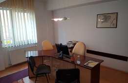 Spatiu 56 mp utili in finisat modern, mobilat, zona 21 Decembrie 1989