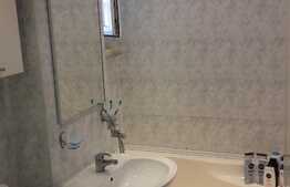 De vanzare apartament 2 camere, 55 mp, decomandat, zona Iulius Mall