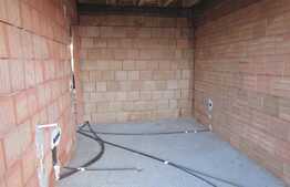 Duplex 4 camere, 115 mp, teren de 200 mp!