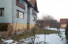 Vanzare duplex, 150 mp utili, 350 mp teren, zona linistita