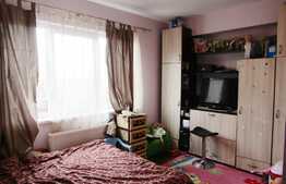 3 camere, 54 mp, decomandat, terasa 40 mp, boxa, parcare, zona strazii Oasului