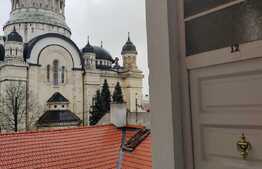 Apartament 2 camere, 70 mp, prima inchiriere, in casa/vila, zona Hotel Victoria!