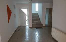 Casa pentru birouri, 320 mp, terasa, parcare, zona Profi