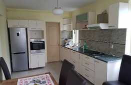 Casa pentru birouri, 320 mp, terasa, parcare, zona Profi