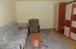 Garsoniera 30 mp, decomandata, curte comuna, zona Piata Mihai Viteazu