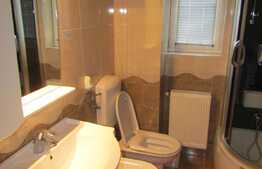 Apartament cu 2 camere, 70 mp, garaj, terasa, zona Grand Hotel Italia