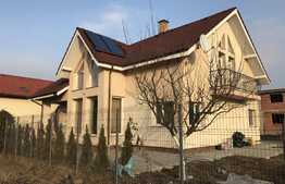 Casa individuala 245 mp utili, 640 mp teren, mobilata, zona linistita!