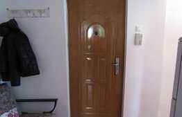 Apartament 4 camere, 62 mp, parcare, zona Casa Piratilor