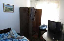 Apartament 4 camere, 62 mp, parcare, zona Casa Piratilor