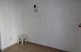 Apartament 4 camere, 62 mp, parcare, zona Casa Piratilor