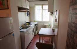 Apartament 4 camere, 62 mp, parcare, zona Casa Piratilor