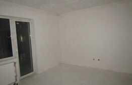 Vanzare apartament 3 camere, 61 mp! Parcare! Zona strazii Eroilor!