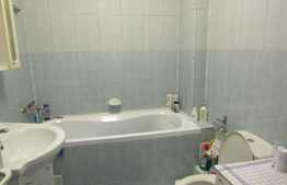 Apartament 2 camere, 45 mp, decomandat, zona Auchan