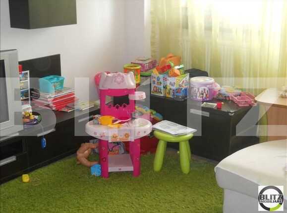 Apartament de vânzare 3 camere Manastur - 2438AV | BLITZ Cluj-Napoca | Poza1