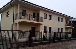 Duplex 110 mp, teren de 200 mp! Zona de case! 