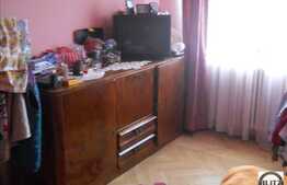 Vanzare apartament cu 4 camere, decomandat, bloc izolat termic, cu garaj