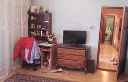 Apartament 2 camere, 61 mp, decomandat, etaj intermediar, zona The Office