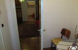 Apartament zona Piata Hermes, 2 camere semidecomandate, 53 mp. Bloc reabilitat