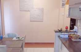 Apartament 3 camere, 65 mp, parcare, boxa la subsol, zona Piata Hermes