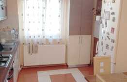 Apartament 3 camere, 65 mp, parcare, boxa la subsol, zona Piata Hermes