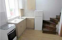 Garsoniera, 35 mp, decomandata, scara interioara, zona strazii Horea