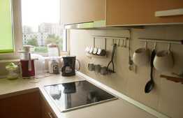 2 camere, 58 mp, prima inchiriere, A.C,parcare, boxa, zona strazii Gheorghe Dima