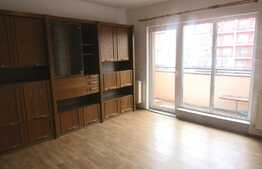 De vanzare apartament cu 2 camere, 54 mp! Parcare! Zona strazii Eroilor!