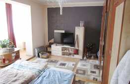 De vanzare apartament 3 camere, decomandat, 70 mp, zona Complex Olimpia