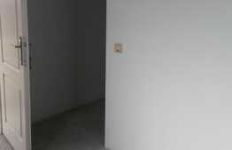 5 camere, 200 mp, pe 3 nivele, boxa la subsol, zona strazii Bucuresti