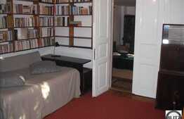 Apartament ultracentral cu 2 camere!