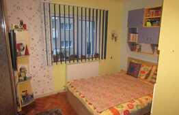  3 camere, 72 mp, decomandat, parcare, boxa la subsol, zona BIG