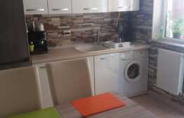 Apartament decomandat, 3 camere, 58 mp! Mobilat si utilat! Zona strazii Eroilor!