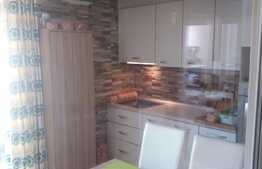 Apartament decomandat, 3 camere, 58 mp! Mobilat si utilat! Zona strazii Eroilor!