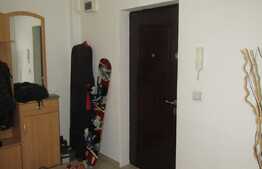 Apartament 2 camere, 60 mp, prima inchiriere, parcare, garaj, zona Farmec