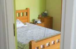 Apartament de vanzare cu 3 camere, decomandat, 70 mp, zona Billa