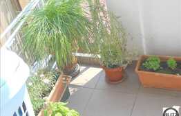 Apartament de vanzare cu 3 camere, decomandat, 70 mp, zona Billa