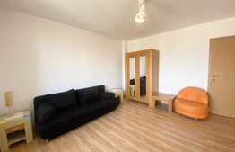 Apartament 2 camere, 67 mp in imobil tip casa, zona Piata Hermes