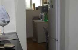 Apartament cu 2 camere, decomandat, 52 mp, cu loc de parcare