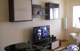 Apartament cu 2 camere, decomandat, 52 mp, cu loc de parcare