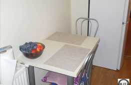 Apartament cu 2 camere, decomandat, 52 mp, cu loc de parcare