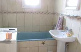 2 camere, 55 mp, decomandat, prima inchiriere, terasa, zona strazii Plopilor