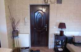 Apartament 2 camere, decomandat, 60 mp, parcare, zona Napolact