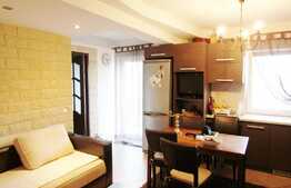 Apartament 2 camere, decomandat, 60 mp, parcare, zona Napolact