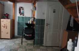 2 camere, 38 mp, pe 2 nivele, boxa subsol, zona strazii Memorandumului