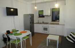 Apartament 2 camere, 42 mp, terasa, prima inchiriere, parcare, zona Grand Hotel Italia