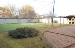 Casa individuala 260 mp utili, 1048 mp teren, zona linistita!