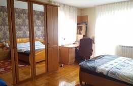 Casa individuala 260 mp utili, 1048 mp teren, zona linistita!