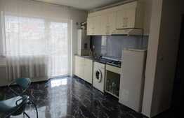 De vanzare 3 camere, 54 mp! Parcare! Zona Sub Cetate!