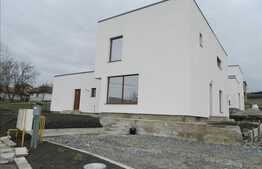 De vanzare casa individuala, 165 mp, 500 mp teren, 25 ml front, zona linistita!