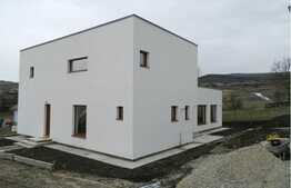 De vanzare casa individuala, 165 mp, 500 mp teren, 25 ml front, zona linistita!